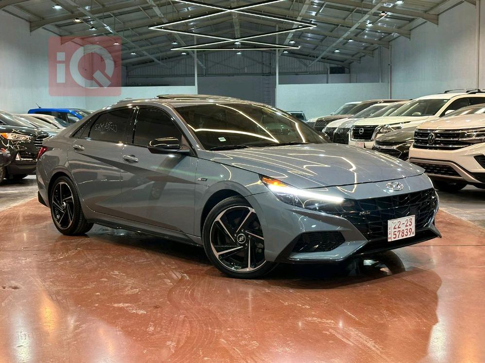 Hyundai Elantra